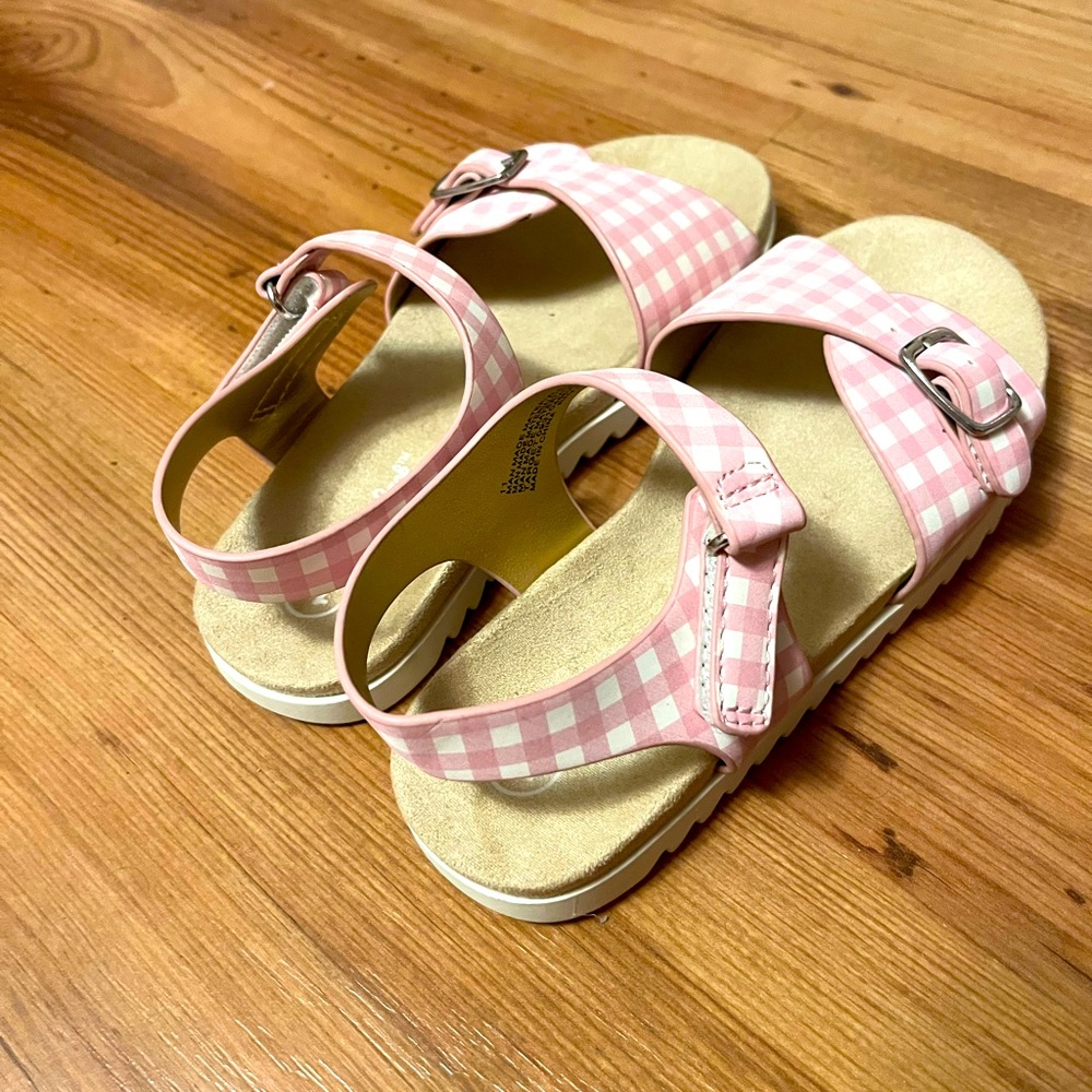 Cat and Jack sandals